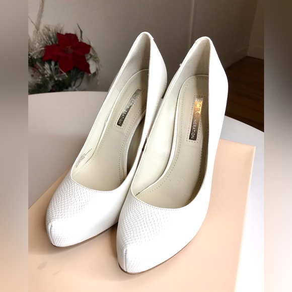 BCBGENERATION BG-Parade White/Rumba snake 6.5 - Picture 1 of 7